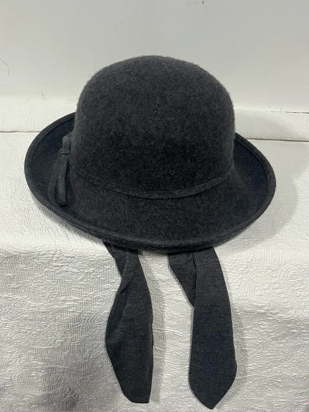 Women's Charcoal Gray Wool Bowler Scarf Hat with Ties